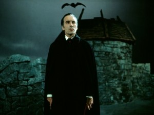 scars-of-dracula-1970-001-christopher-lee-cape-bat-00n-flt